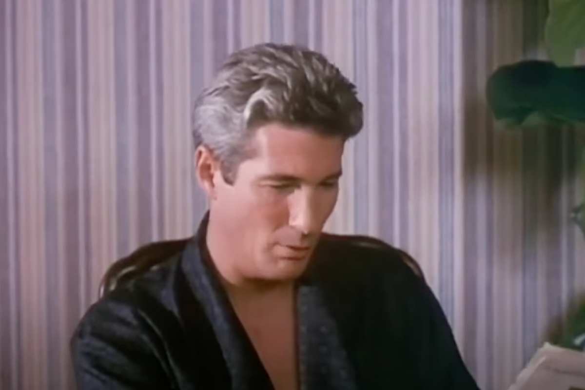 richard gere in vestaglia