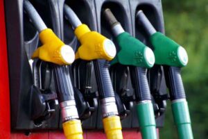 Carburante, come risparmiare
