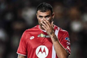 Petagna avvistato con lei nuova coppia