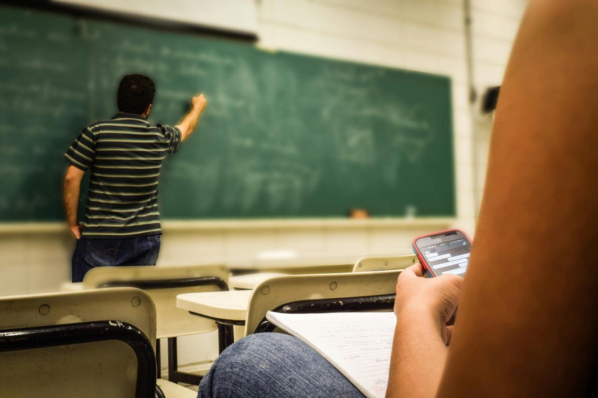 Scuole aperte anche estate caos