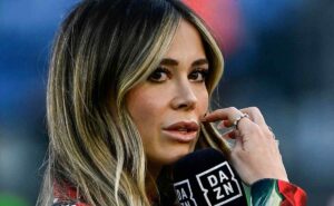 diletta leotta al microfono