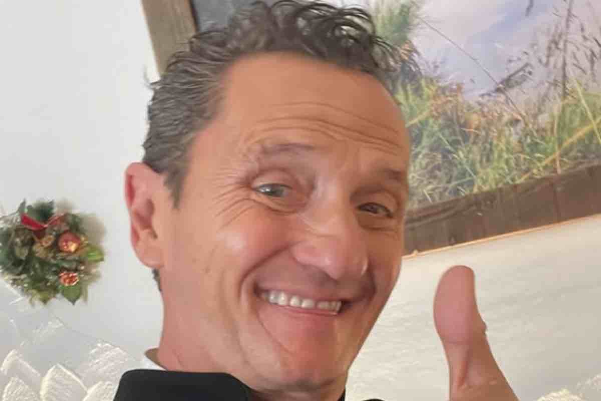 Enzo Salvi figlio derubato