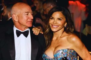 Jeff Bezos e consorte