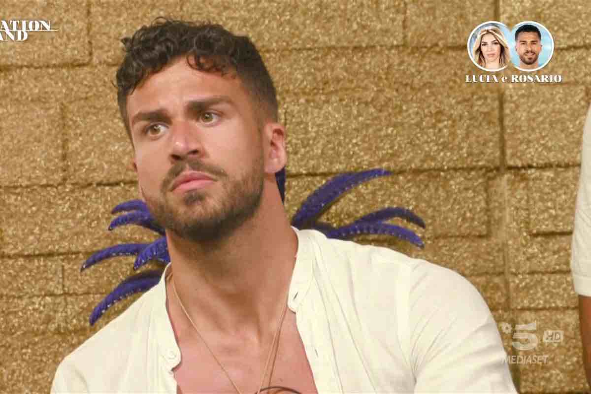 Rosario di Temptation Island